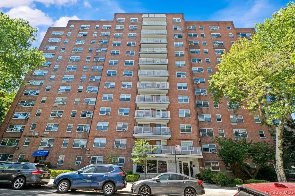 3125 Tibbett Ave Unit 12C