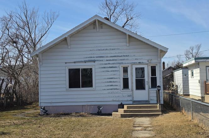 417 Central Ave SE