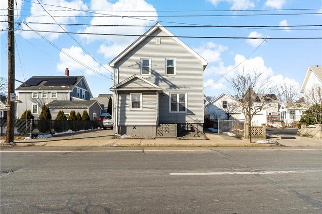 94 John St