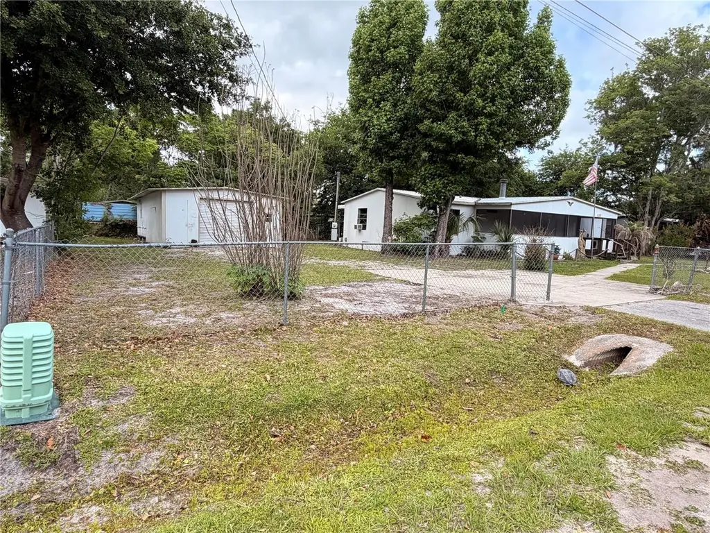 24021 Armadillo Rd