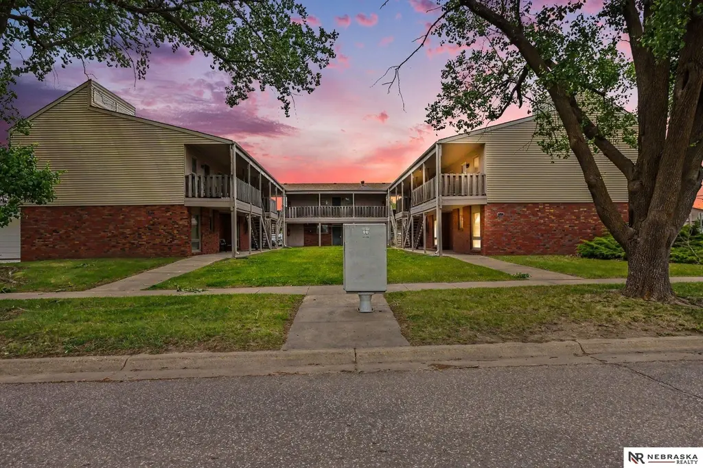 421 Capitol Beach Blvd