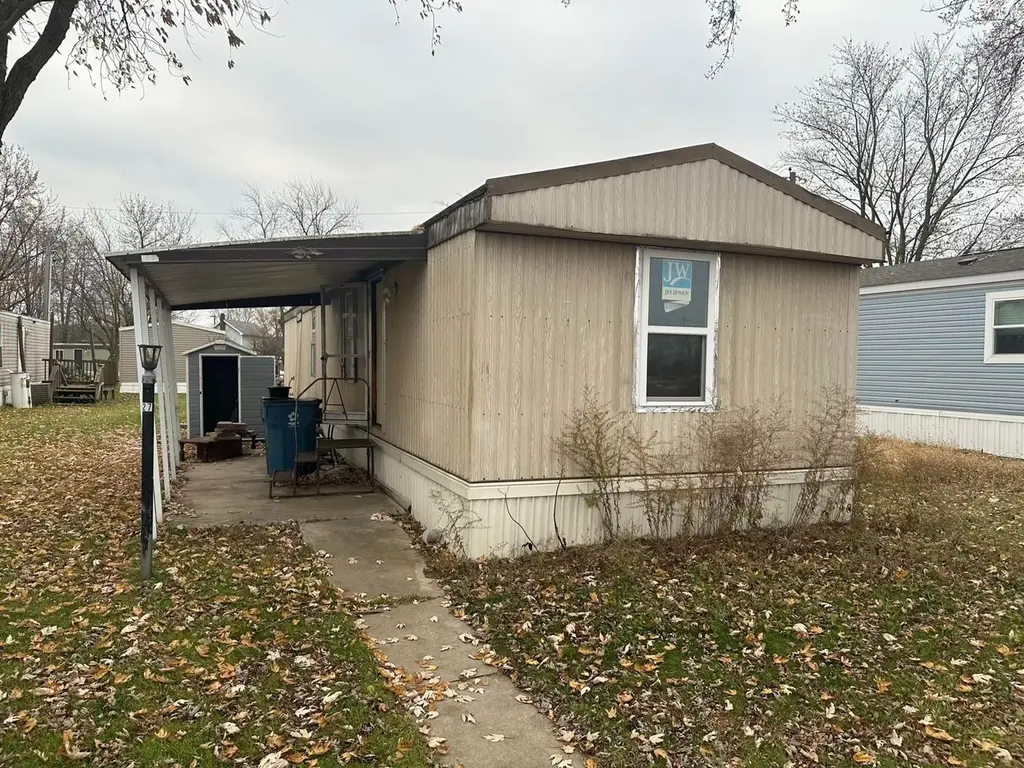 450 W Main St Unit N27