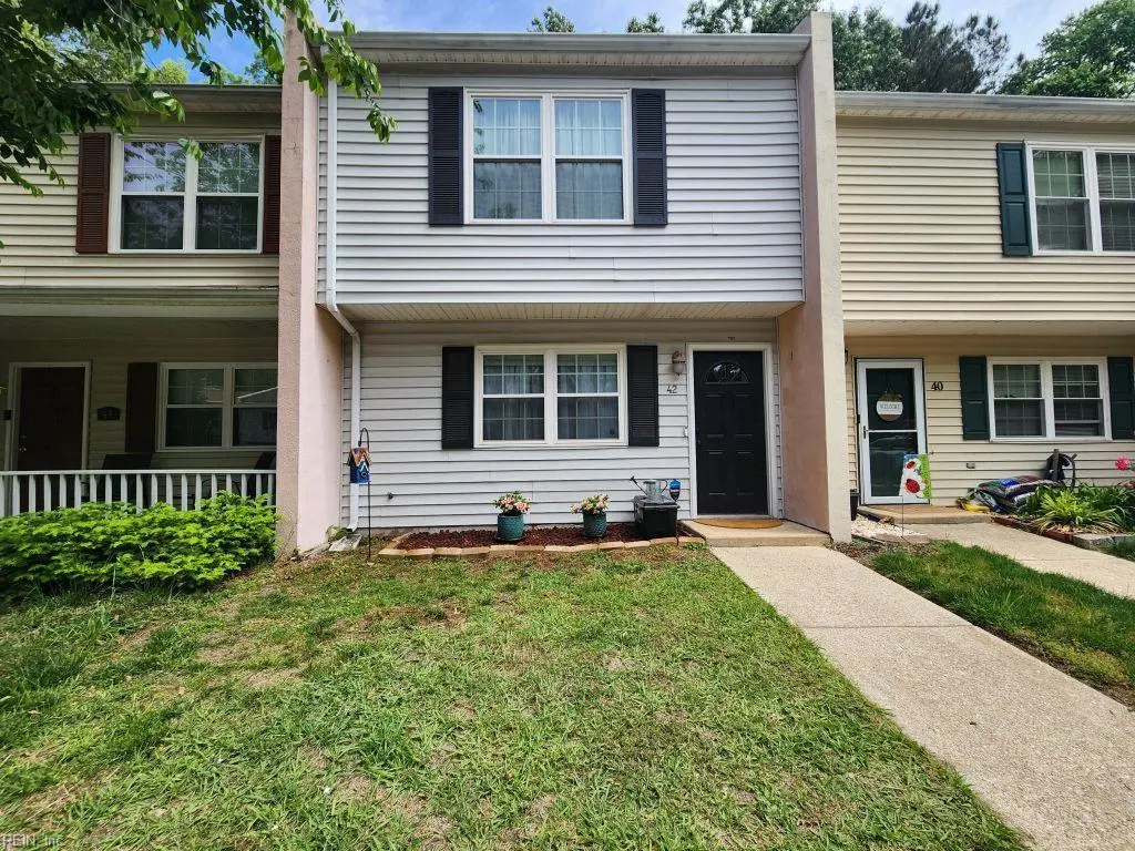 42 Otsego Dr