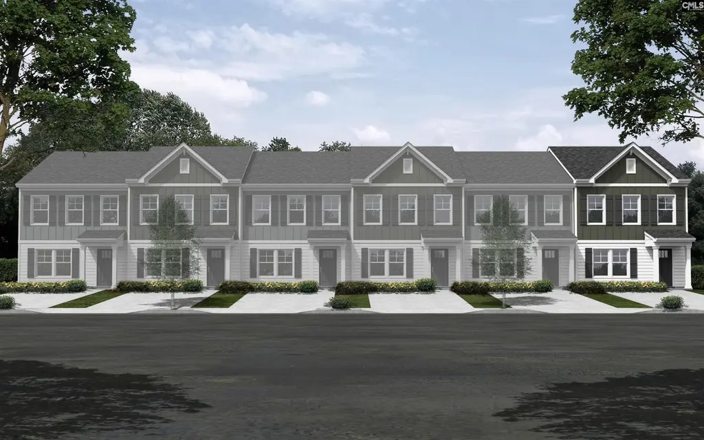 144 Carr Ln