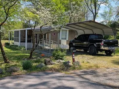 7941 Maggie Ln