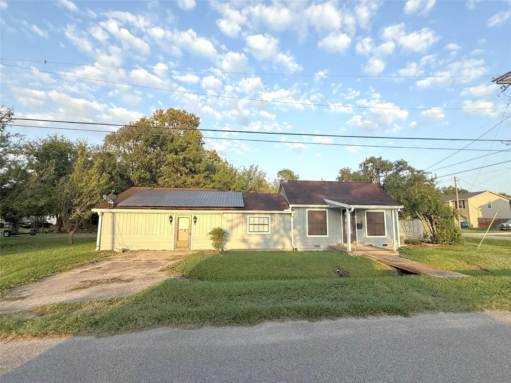127 N Erskine St