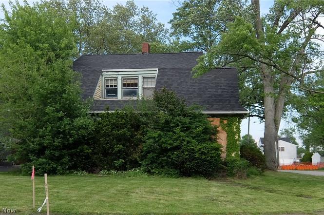 249 Central Parkway Ave SE