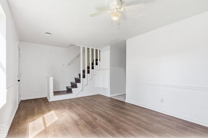 1810 Cedar Heights Dr
