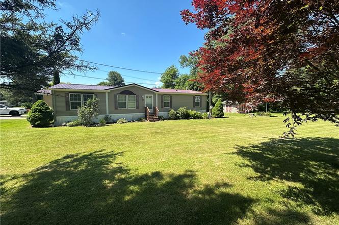 2 Hillside Ln