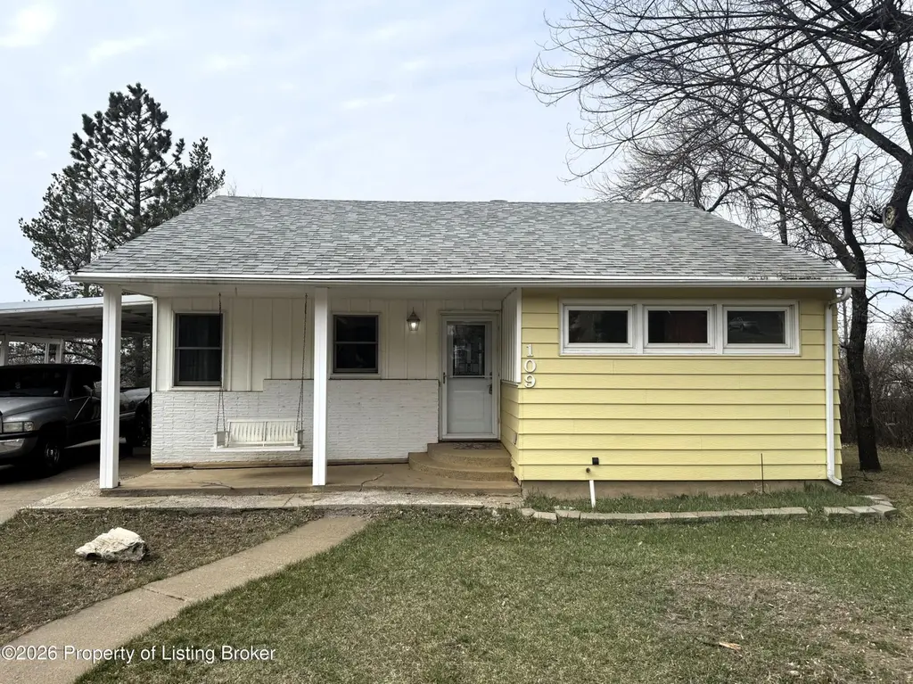 109 6th St N