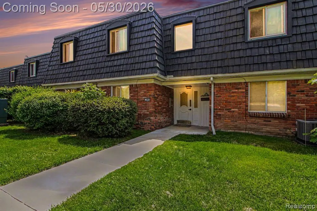 1880 Colonial Village Way