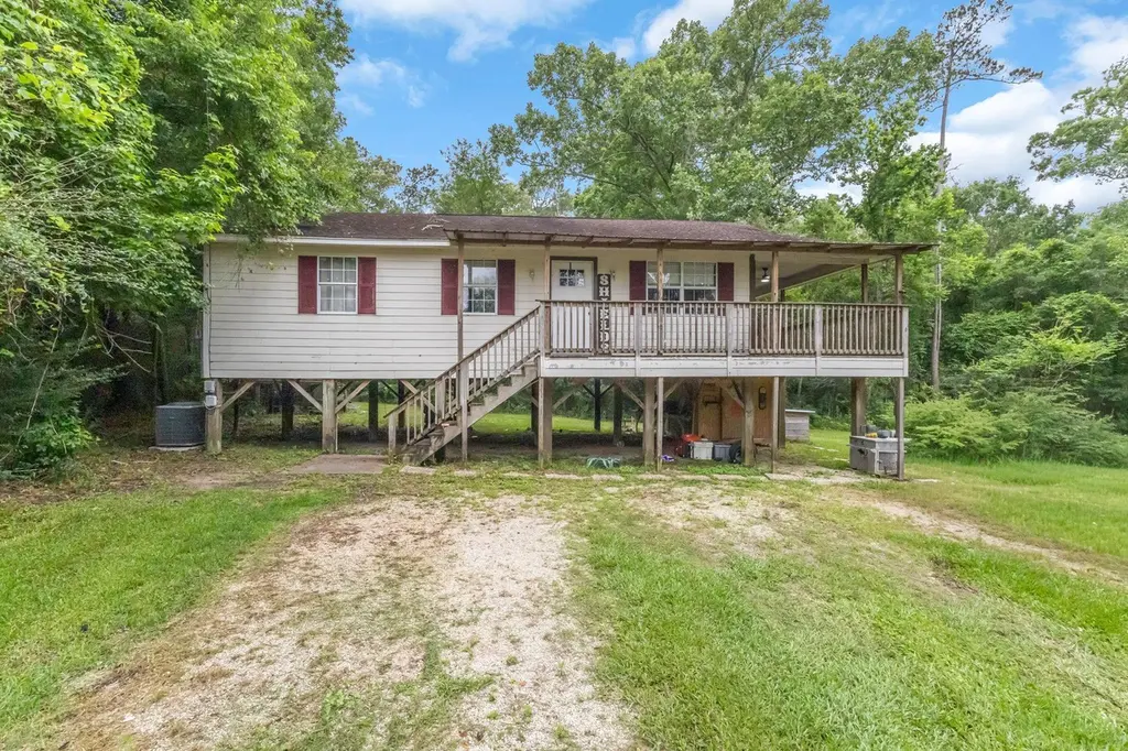 121 Private Road 8382