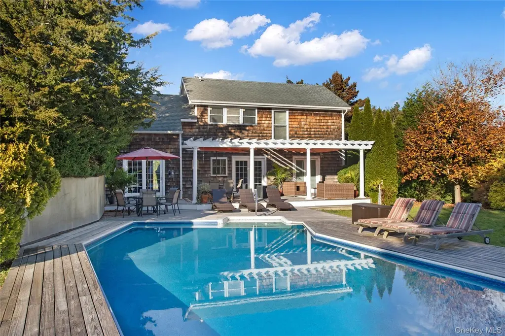 112 Upper 7 Ponds Rd