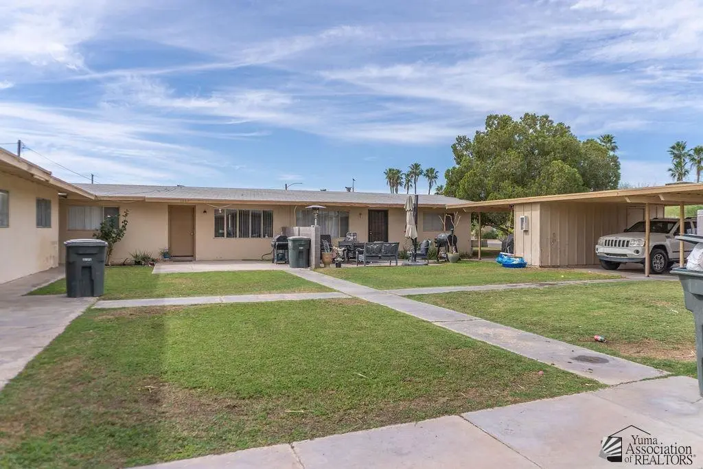 2865 S 1 Ave Unit 2867 S 1 AVE