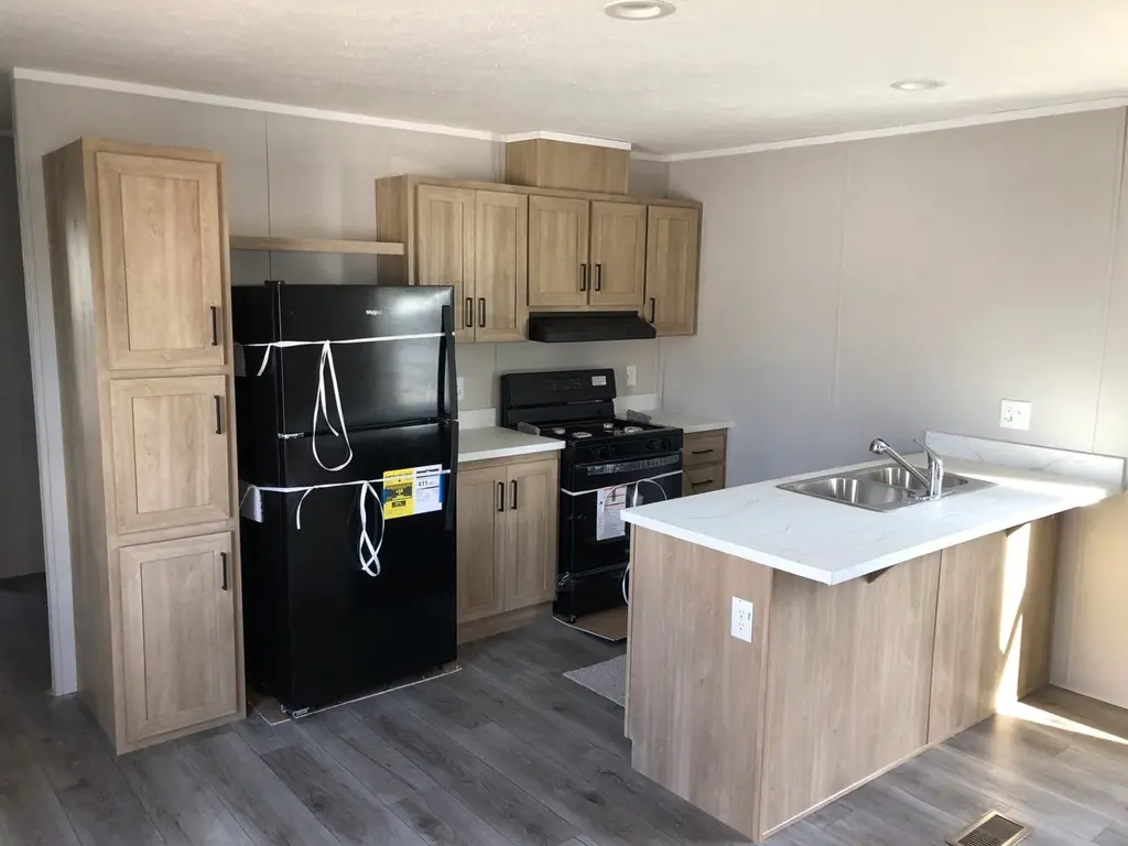 2605 Aberdeen Dr #214