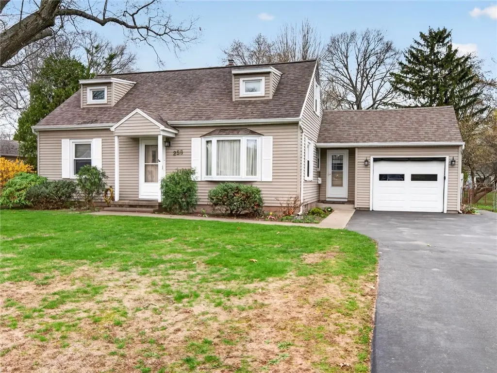 258 Oakdale Dr