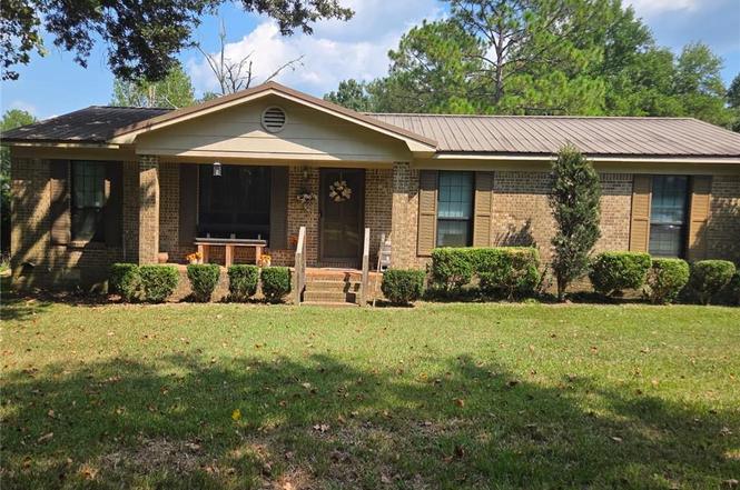395 Norton Rd