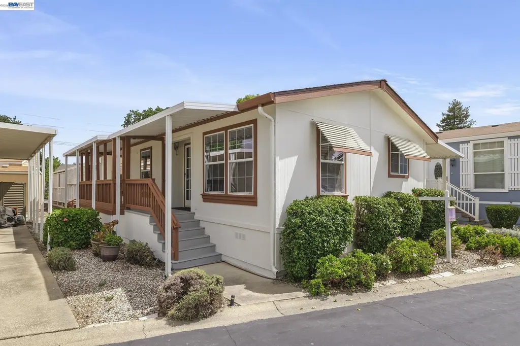 3263 Vineyard Ave., #187 #187
