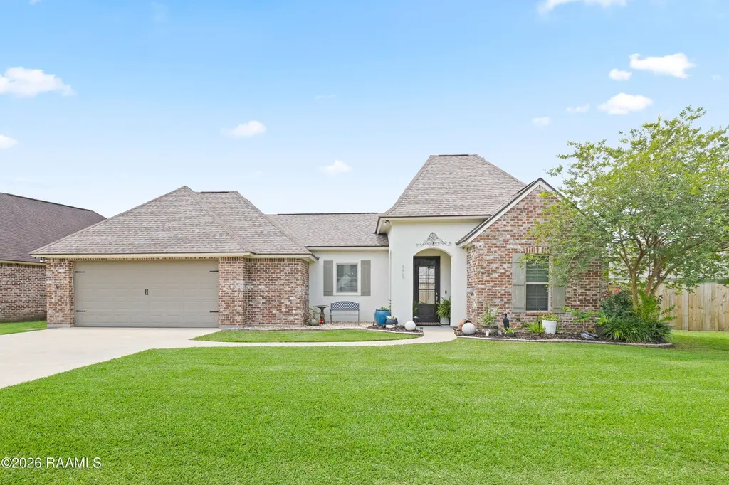 109 Braxton Dr