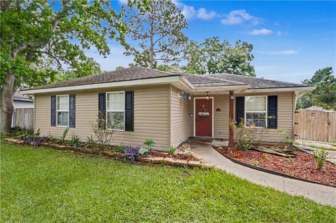 100 Woodridge Ct
