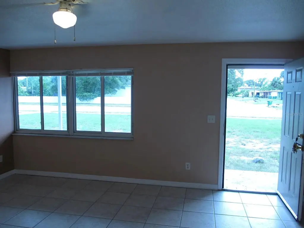 800 N Fiske Blvd #109