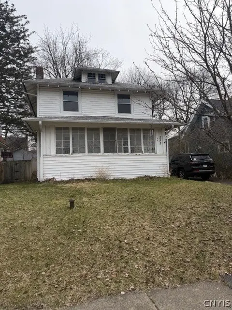 253 Fenway Dr