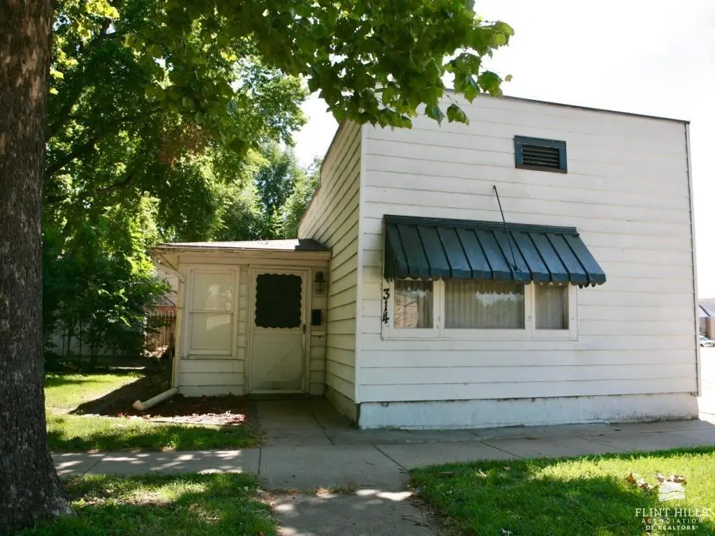 314 N 6th St