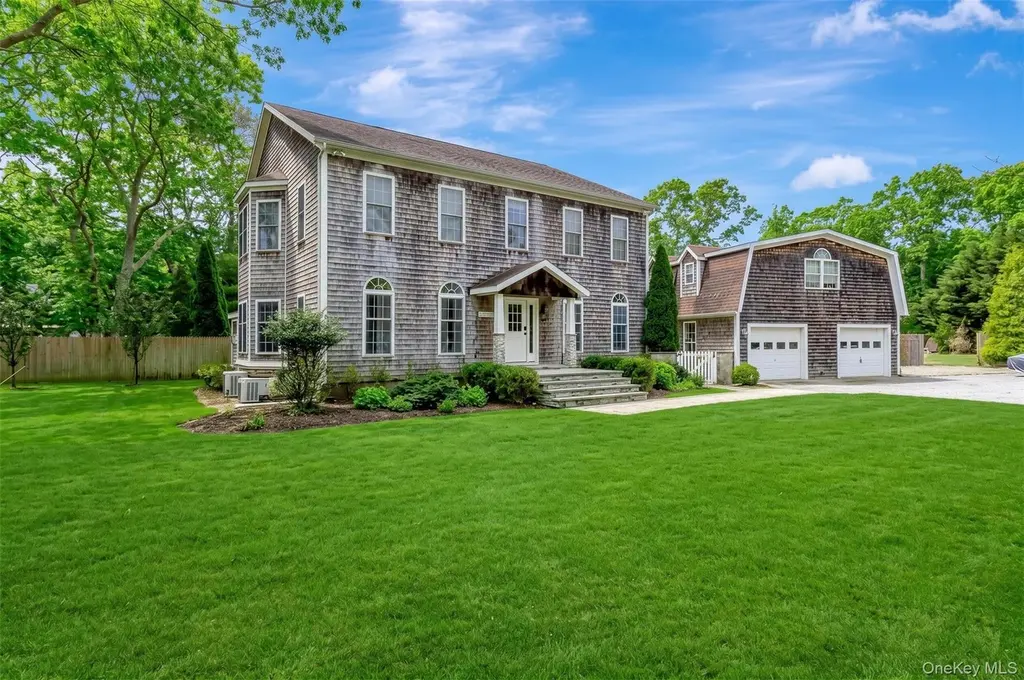 26 Box Tree Rd