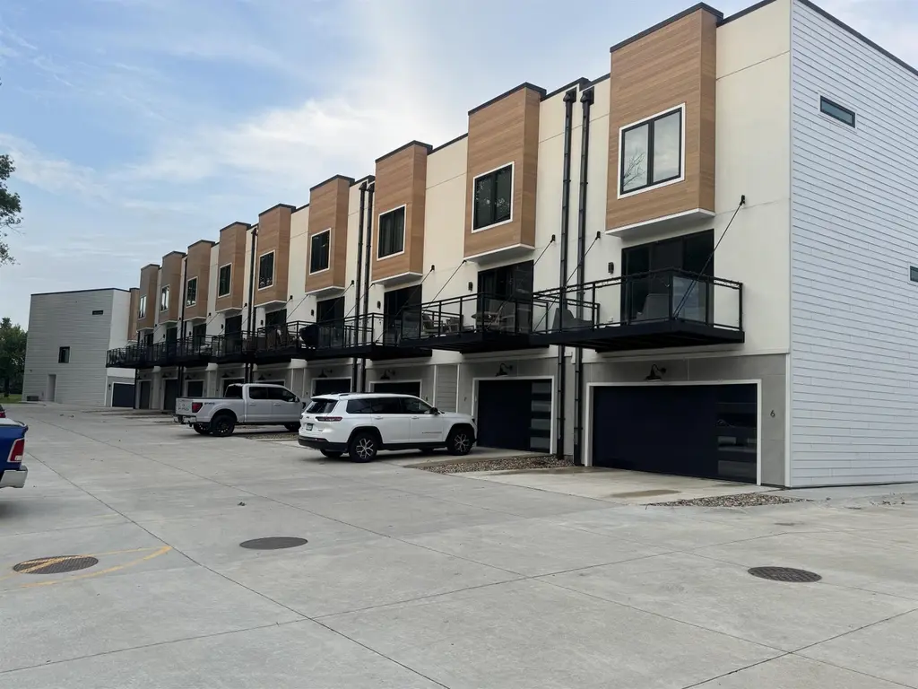 244 Hwy 71 S Unit G45