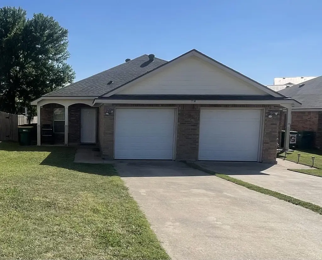 704 Claremont Pkwy Unit A & B