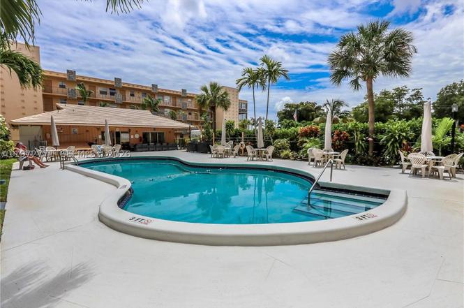 2145 Pierce St #421
