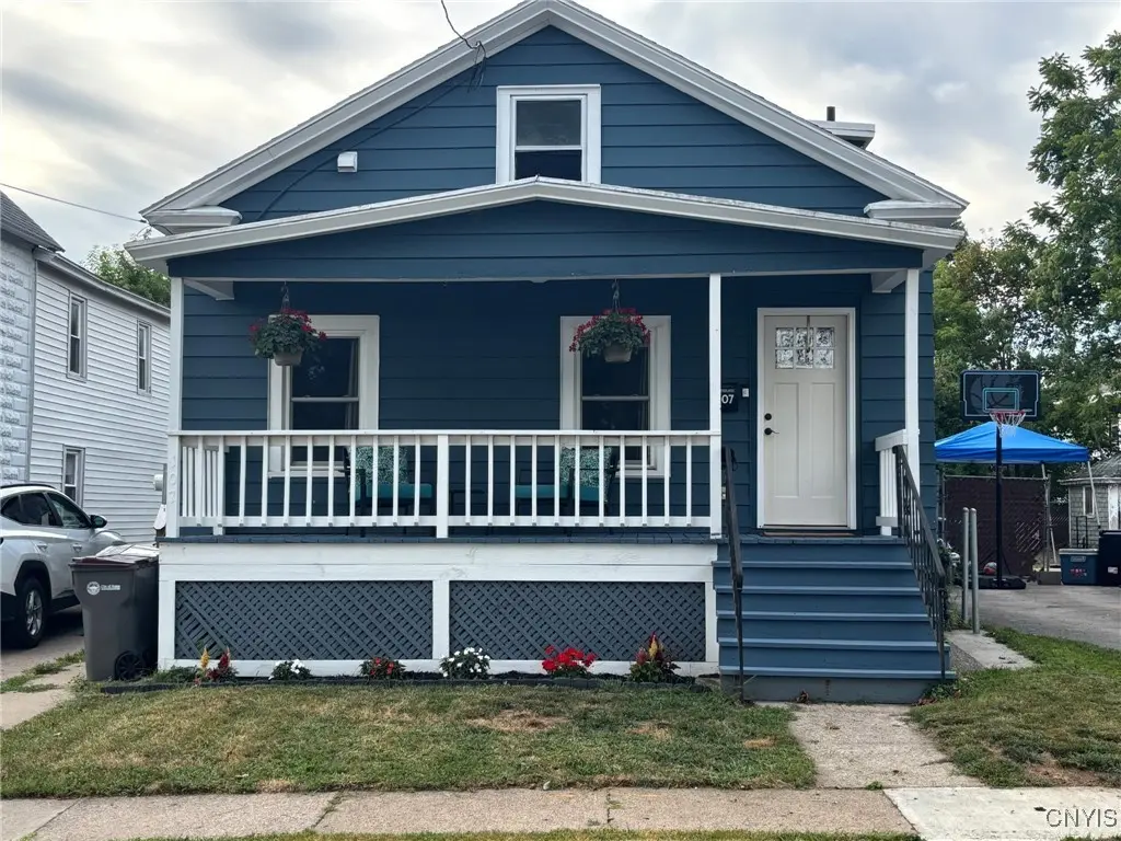 107 Nock St