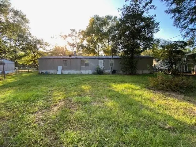 23937 Killer Bee Ln