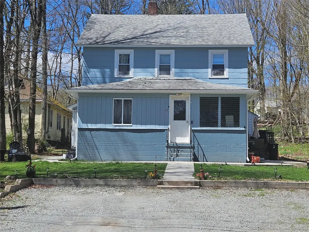 22 Hillside Ave