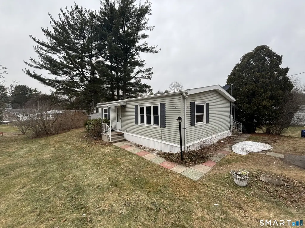 14 Redstone St
