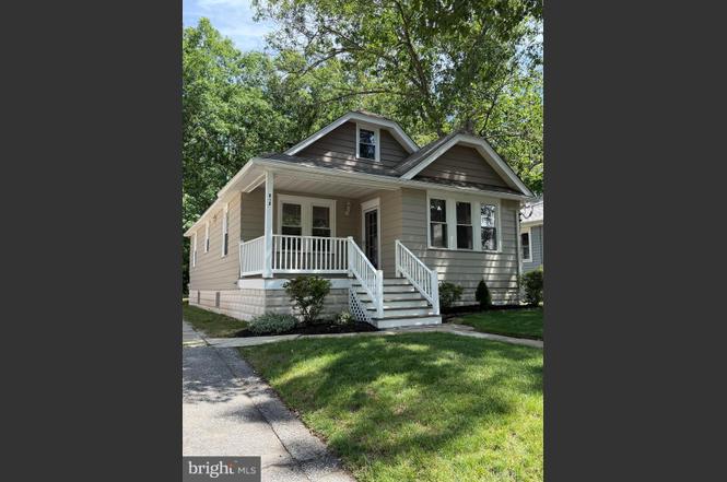 512 Farragut Ave