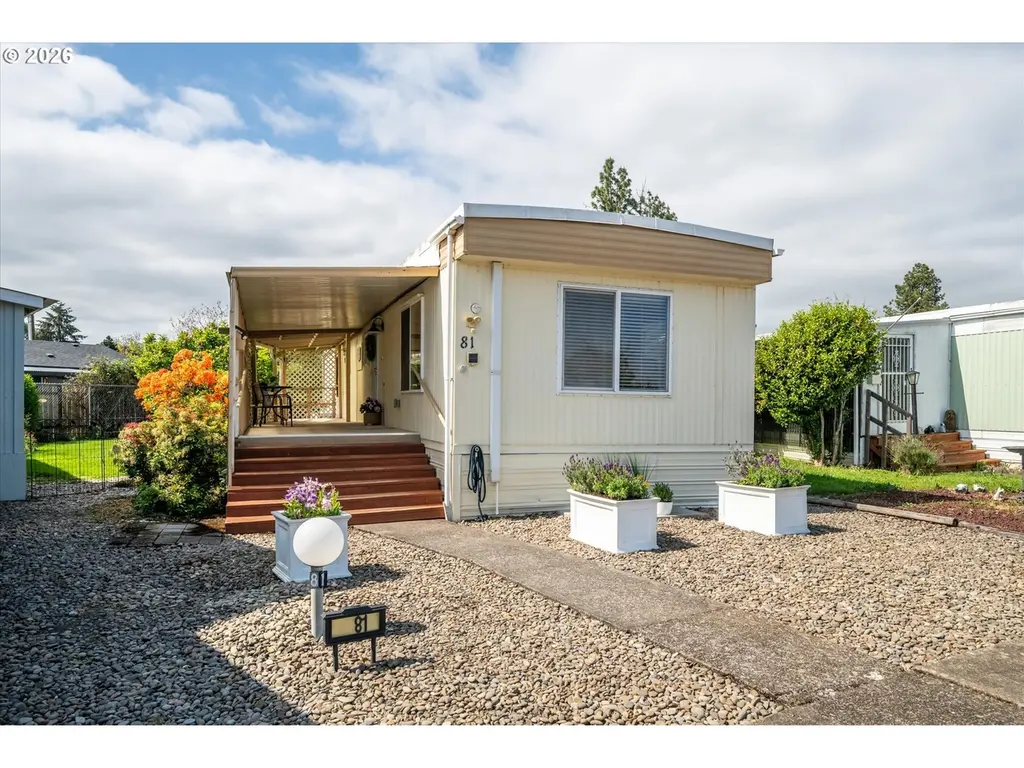 2150 Laura St #81