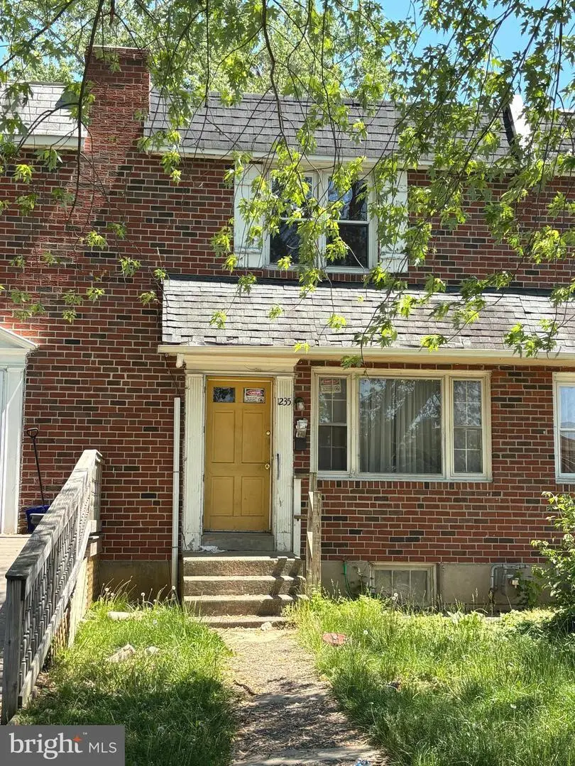 1235 Elson Rd