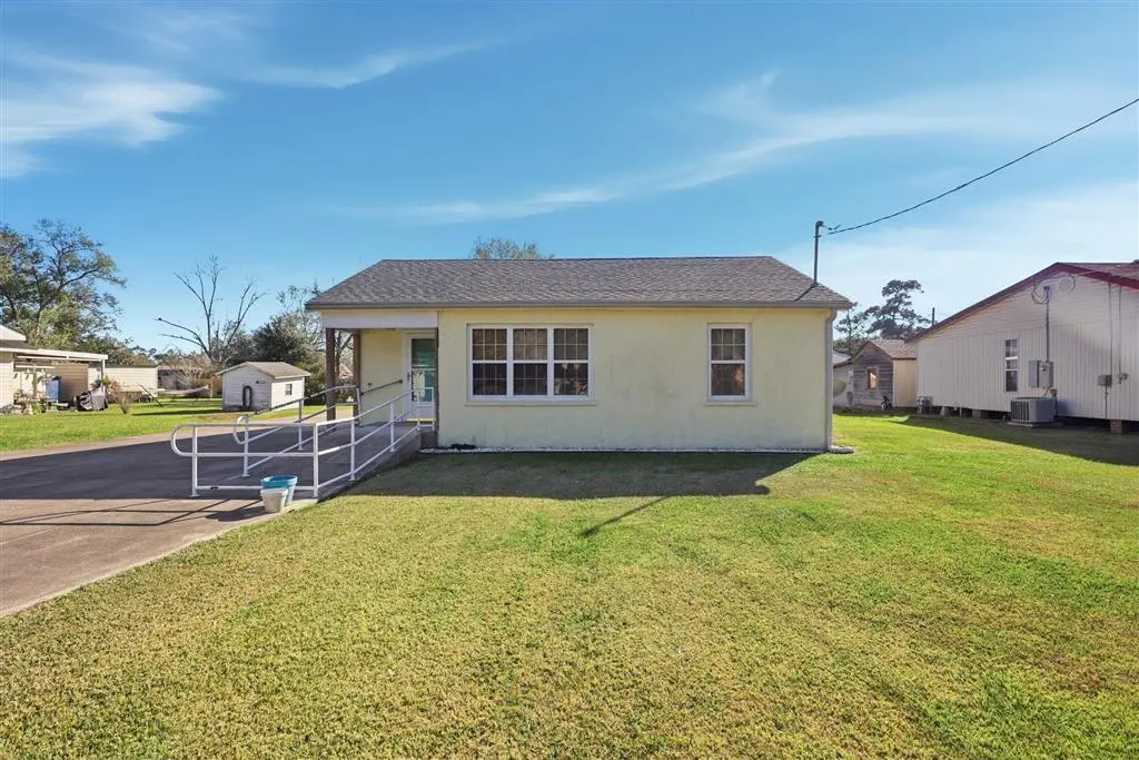 544 Patton St