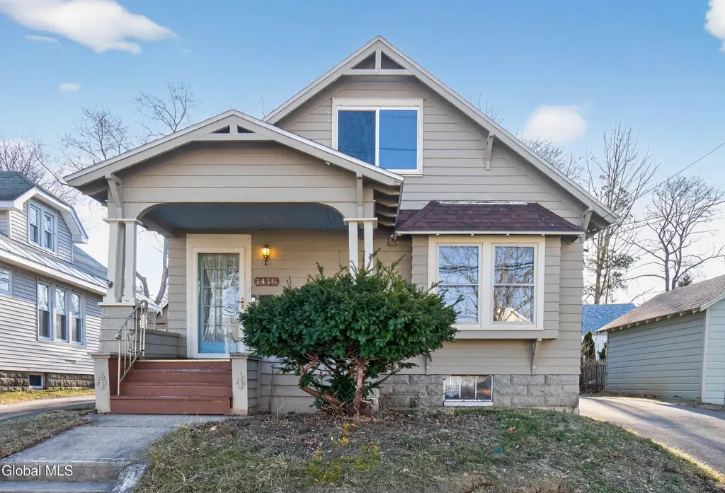 1418 Garner Ave