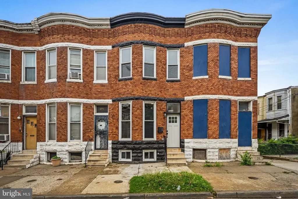 322 N Monroe St