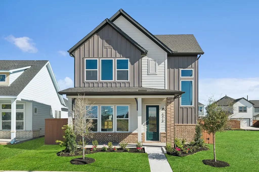 6418 Wildwood Pines Ln