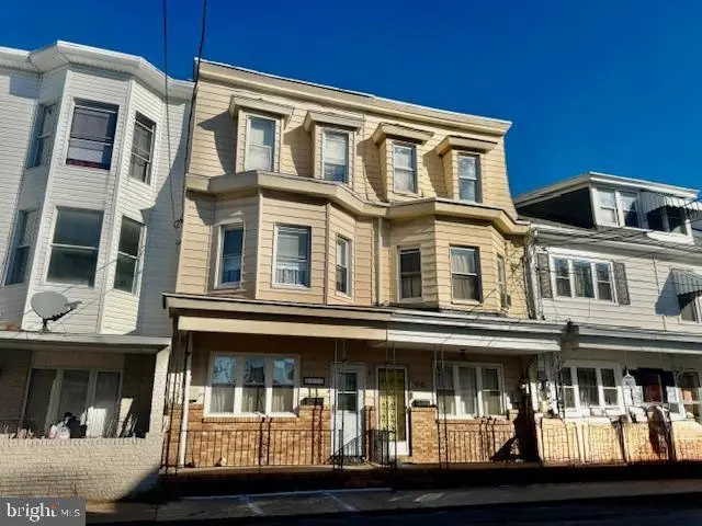 123 N Jardin St
