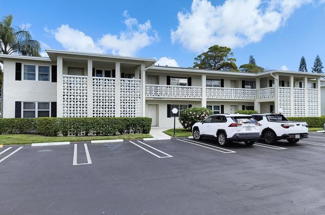 1020 Silk Oak Ter #102