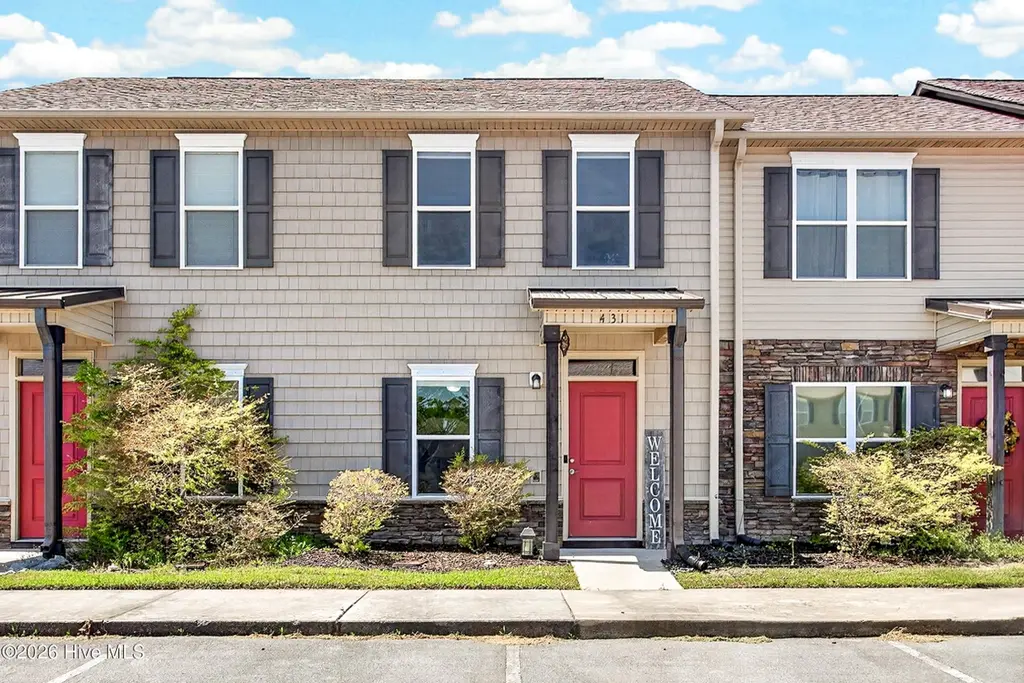 431 Sullivan Loop Rd