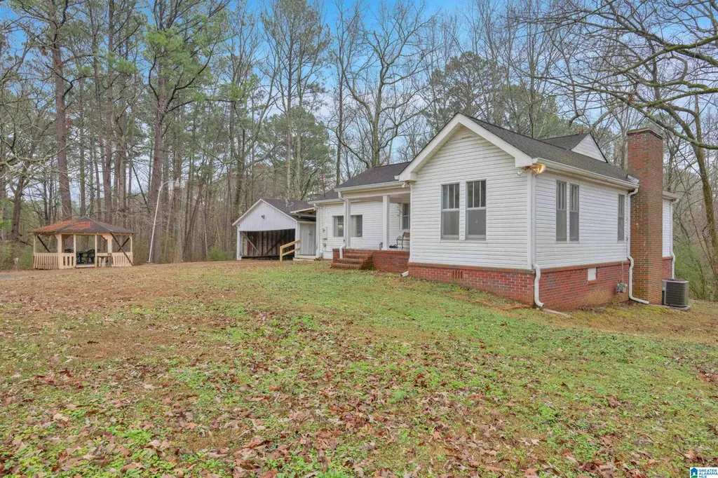 406 Trafford Rd