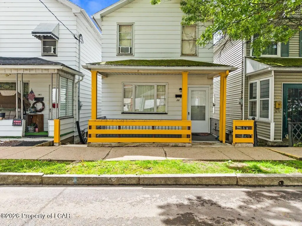 38 Sheridan St