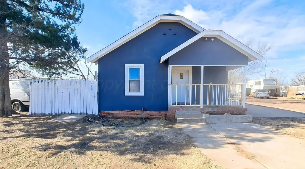 118 S Austin St