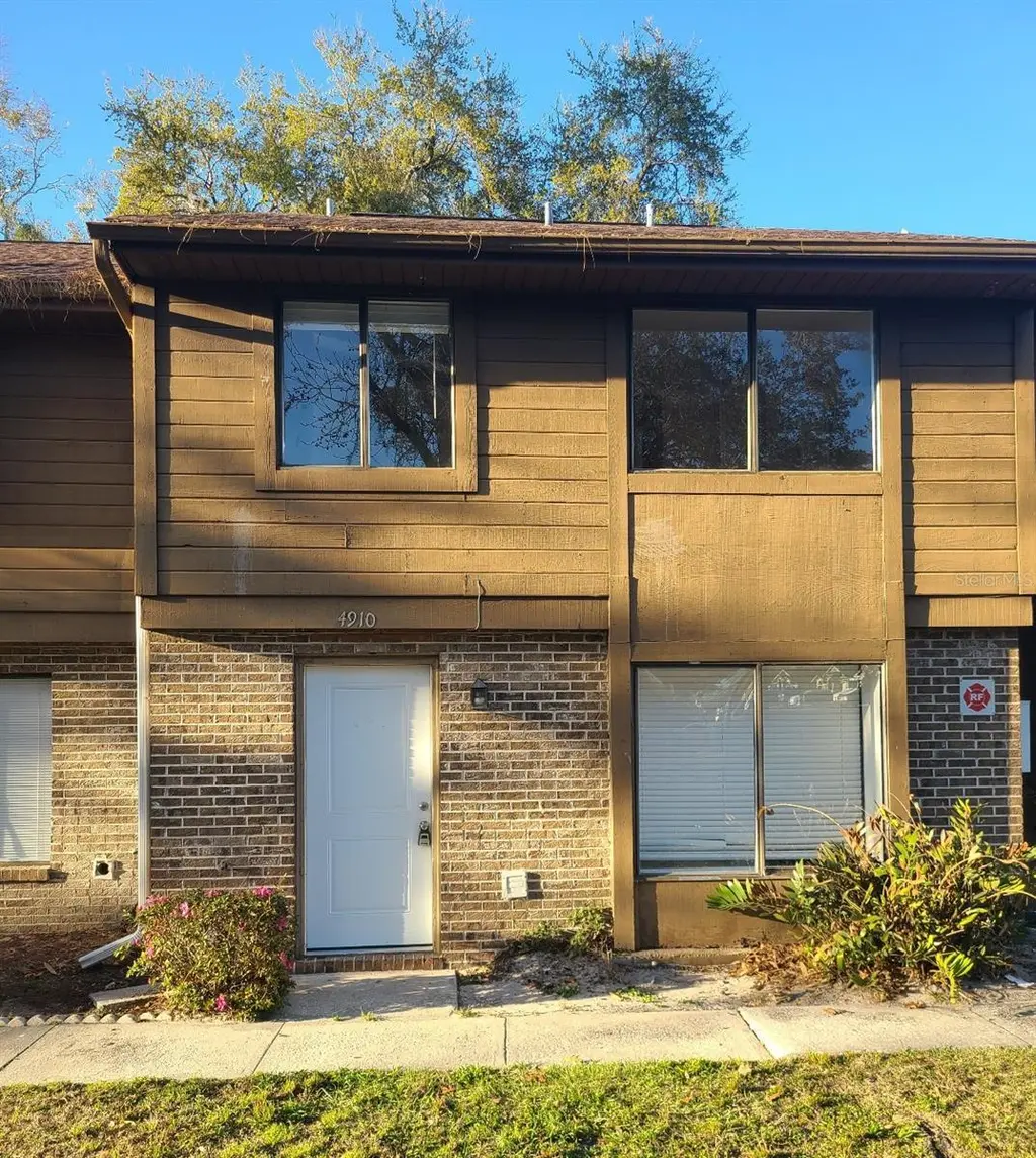 4910 Silver Oaks Vlg Unit B