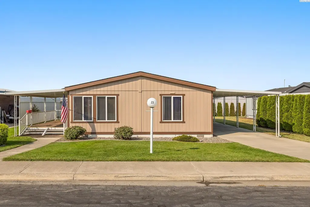 312 S Columbia Center Blvd. #23 Blvd #23